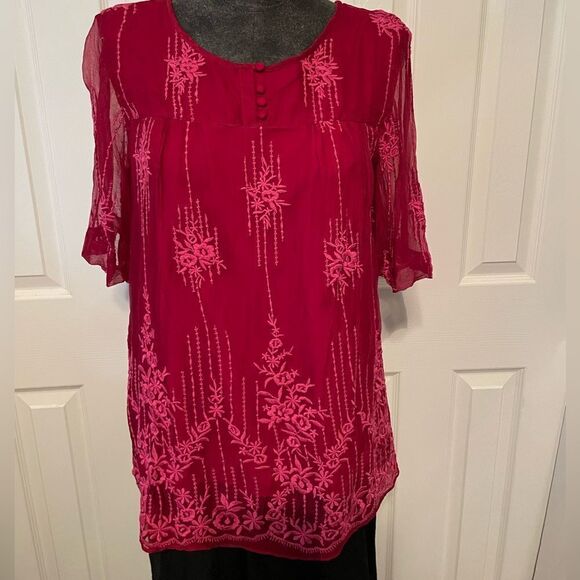 Sundance Deep Fuschia/Red Tunic blouse with pink embroidery Size Medium Petite - Picture 1 of 11